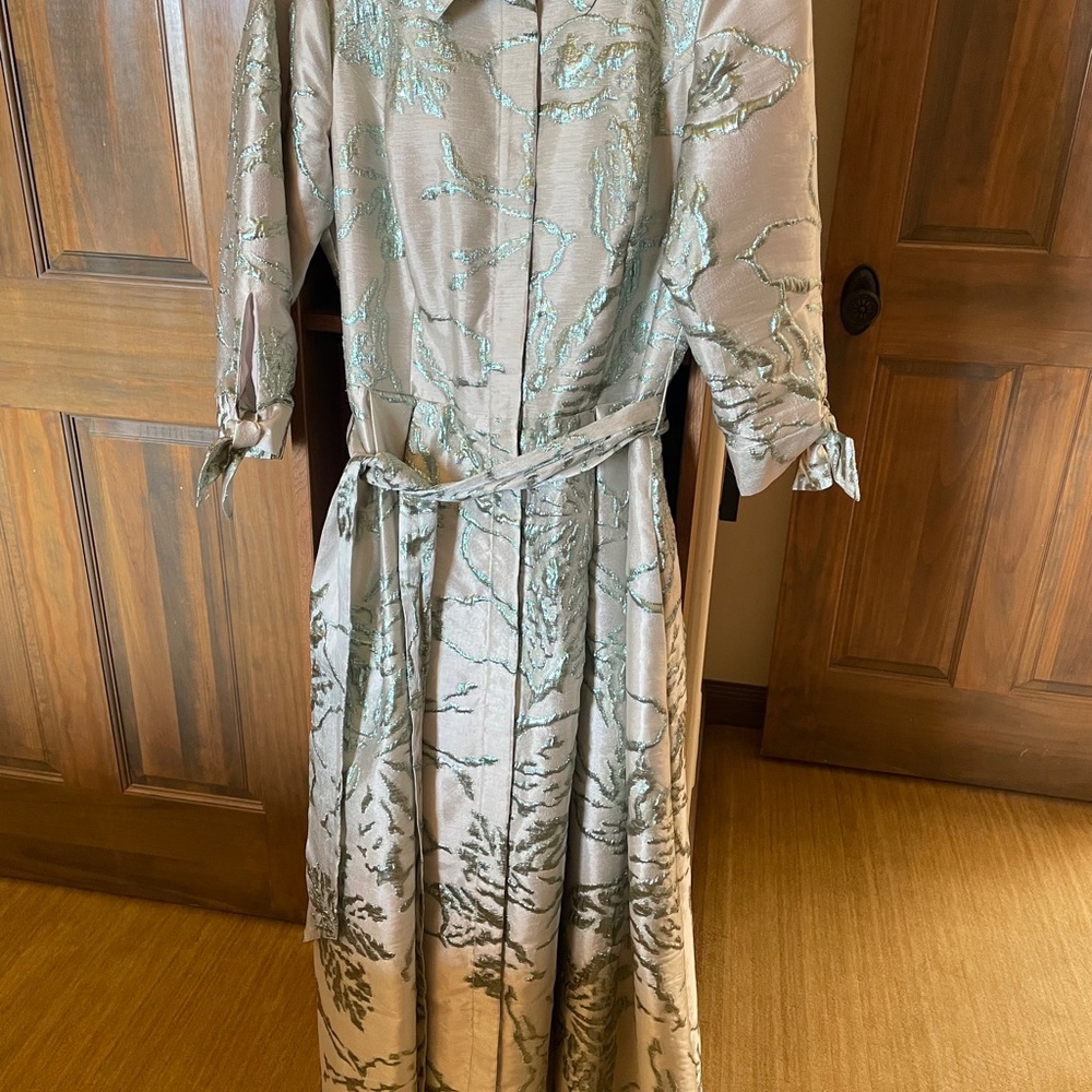 Teri Jon Silver Floral Long Sleeve Dress - Picture 8 of 8